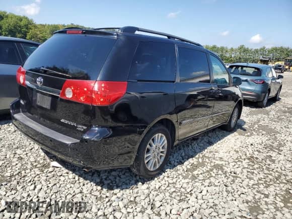 2008 Toyota Sienna XLE z VIN 5TDBK22C88S009088, wystawiony jako Copart lot #71486135 z przebiegiem 211 890 mil mil oraz Czysty tytuł • Clean title. Historia ofert i sprzedaży dostępna na DreamBid. Obrazek 3.