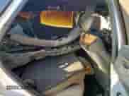 2014 Hyundai Santa Fe с VIN 5XYZUDLB8EG143232, выставлен на аукционе Copart как лот 80830075 с пробегом Не указан миль и На запчасти • Non repairable. История ставок и продаж доступна на DreamBid. Изображение 11.