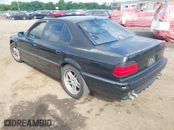 2001 BMW 7 Series 740i with VIN WBAGG83411DN85413, listed as a IAAI auction lot 42689471 with 157,696 mi miles and . Bid and sale history available at DreamBid. Image 3.
