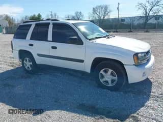 2005 Chevrolet TrailBlazer LS с VIN 1GNDT13S052338464, выставлен на аукционе IAAI как лот 41823564 с пробегом 245 857 миль миль и . История ставок и продаж доступна на DreamBid. Изображение 1.
