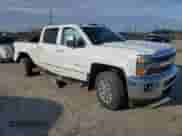 2016 Chevrolet Silverado 2500HD LTZ z VIN 1GC1KWEGXGF259738, wystawiony jako Copart lot #50646475 z przebiegiem 97 445 mil mil oraz Szkoda całkowita • Salvage title. Historia ofert i sprzedaży dostępna na DreamBid. Obrazek 4.