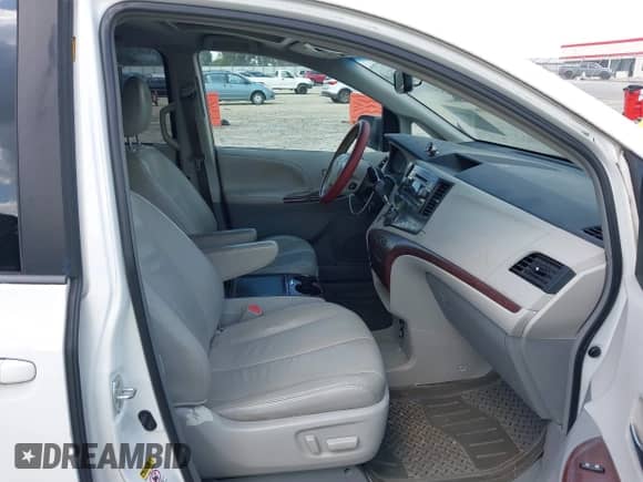2012 Toyota Sienna XLE AAS with VIN 5TDYK3DC4CS246022, listed as a IAAI auction lot 43286846 with 332,531 mi miles and . Bid and sale history available at DreamBid. Image 5.