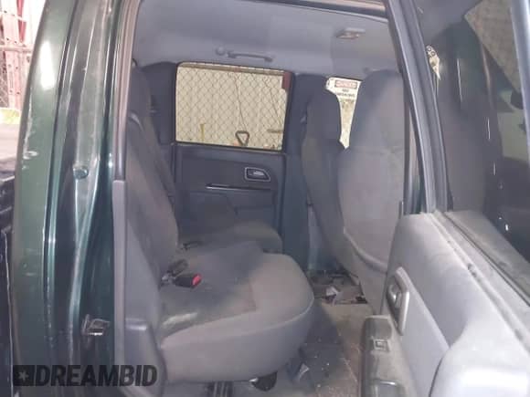 2005 Chevrolet Colorado 1SE LS Z71 с VIN 1GCDT136658110557, выставлен на аукционе IAAI как лот 41525327 с пробегом 112 475 миль миль и . История ставок и продаж доступна на DreamBid. Изображение 8.