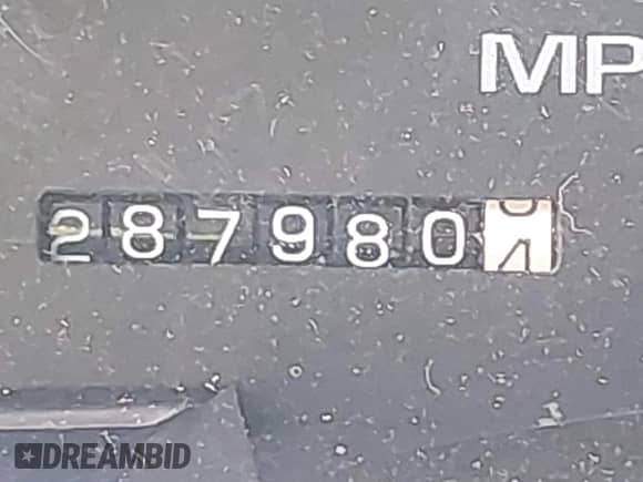1996 Chevrolet Suburban с VIN 1GNFK16R8TJ397396, выставлен на аукционе IAAI как лот 42367280 с пробегом 287 980 миль миль и . История ставок и продаж доступна на DreamBid. Изображение 12.