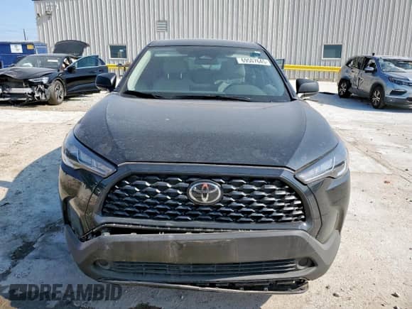 2025 Toyota Corolla Cross L с VIN 7MUAAAAG0SV121989, выставлен на аукционе Copart как лот 69507645 с пробегом 3 316 миль миль и Списание • Salvage title. История ставок и продаж доступна на DreamBid. Изображение 5.