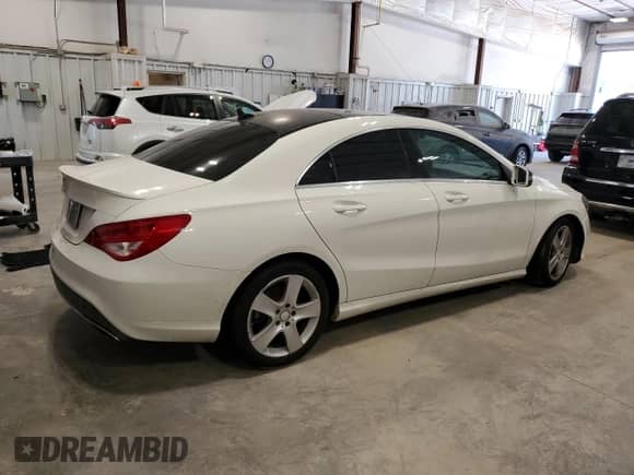 2017 Mercedes-Benz CLA 250 с VIN WDDSJ4EB2HN480439, выставлен на аукционе Copart как лот 70785545 с пробегом 95 979 миль миль и Чистый • Clean title. История ставок и продаж доступна на DreamBid. Изображение 3.