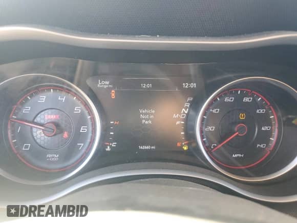 2017 Dodge Charger SXT с VIN 2C3CDXHG5HH523666, выставлен на аукционе Copart как лот 87488615 с пробегом 162 660 миль миль и Чистый • Clean title. История ставок и продаж доступна на DreamBid. Изображение 9.
