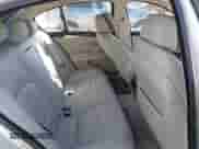 2011 BMW 5 Series 550i z VIN WBAFR9C53BDE81790, wystawiony jako IAAI lot #42666608 z przebiegiem 57 741 mil mil oraz . Historia ofert i sprzedaży dostępna na DreamBid. Obrazek 8.