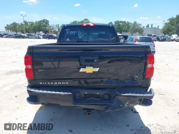 2017 Chevrolet Silverado 1500 Custom с VIN 1GCRCPEC9HZ263024, выставлен на аукционе IAAI как лот 42472981 с пробегом 128 953 миль миль и . История ставок и продаж доступна на DreamBid. Изображение 16.
