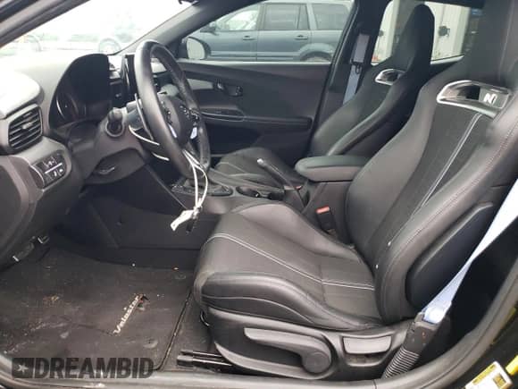 2022 Hyundai Veloster с VIN KMHT36AH5NU011924, выставлен на аукционе Copart как лот 75760513 с пробегом 34 888 миль миль и Списание • Salvage title. История ставок и продаж доступна на DreamBid. Изображение 7.