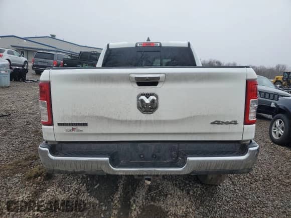 2019 Ram 1500 Big Horn z VIN 1C6RRFFG3KN789908, wystawiony jako Copart lot #52238145 z przebiegiem 108 486 mil mil oraz Nie do naprawy • Non repairable. Historia ofert i sprzedaży dostępna na DreamBid. Obrazek 6.
