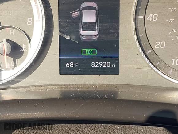 2018 Hyundai Sonata SEL with VIN 5NPE34AF0JH713640, listed as a IAAI auction lot 43368715 with 82,920 mi miles and . Bid and sale history available at DreamBid. Image 15.