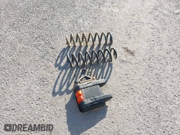 2011 Ford F-250 XL с VIN 1FT7W2B69BEC19829, выставлен на аукционе IAAI как лот 41987565 с пробегом 196 724 миль миль и . История ставок и продаж доступна на DreamBid. Изображение 12.