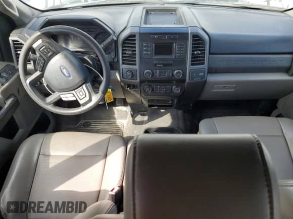 2019 Ford F-250 XL with VIN 1FT7X2A67KEC53900, listed as a Copart auction lot 90314115 with 176,377 mi miles and Clean title. Bid and sale history available at DreamBid. Image 8.