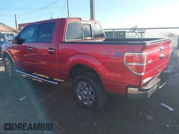 2011 Ford F-150 XLT z VIN 1FTFW1ET1BFD02348, wystawiony jako IAAI lot #43455638 z przebiegiem 249 229 mil mil oraz . Historia ofert i sprzedaży dostępna na DreamBid. Obrazek 3.