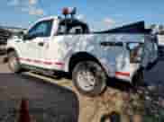 2017 Ford F-150 XL z VIN 1FTMF1E84HKD34536, wystawiony jako Copart lot #84609895 z przebiegiem 115 627 mil mil oraz Szkoda całkowita • Salvage title. Historia ofert i sprzedaży dostępna na DreamBid. Obrazek 2.