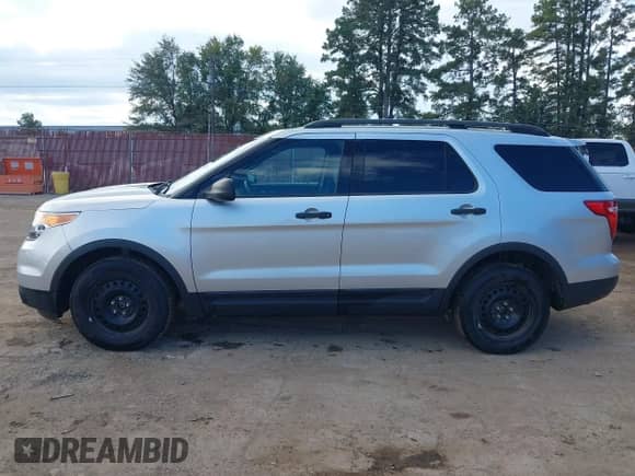 2011 Ford Explorer z VIN 1FMHK8B86BGA22959, wystawiony jako IAAI lot #43472254 z przebiegiem 250 634 mil mil oraz . Historia ofert i sprzedaży dostępna na DreamBid. Obrazek 14.