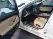 2016 BMW 5 Series 535i xDrive с VIN WBA5B3C57GG259138, выставлен на аукционе IAAI как лот 42732543 с пробегом Не указан миль и . История ставок и продаж доступна на DreamBid. Изображение 6.