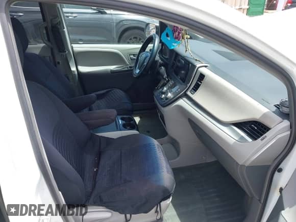 2017 Toyota Sienna LE with VIN 5TDKZ3DCXHS896739, listed as a IAAI auction lot 42804890 with 66,684 mi miles and . Bid and sale history available at DreamBid. Image 5.