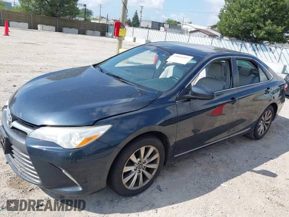 2017 Toyota Camry LE with VIN 4T1BF1FK5HU798310, listed as a IAAI auction lot 43059357 with 188,926 mi miles and . Bid and sale history available at DreamBid. Image 2.