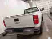 2017 Chevrolet Silverado 2500HD Work Truck z VIN 1GC0KUEG9HZ212393, wystawiony jako IAAI lot #41716571 z przebiegiem 161 533 mil mil oraz . Historia ofert i sprzedaży dostępna na DreamBid. Obrazek 17.