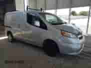 2015 Chevrolet City Express Cargo LS z VIN 3N63M0YN8FK712675, wystawiony jako Copart lot #64562635 z przebiegiem 248 006 mil mil oraz Czysty tytuł • Clean title. Historia ofert i sprzedaży dostępna na DreamBid. Obrazek 4.