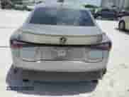 2022 Lexus IS 300 z VIN JTHDA1D21N5118969, wystawiony jako Copart lot #67208235 z przebiegiem 24 308 mil mil oraz Szkoda całkowita • Salvage title. Historia ofert i sprzedaży dostępna na DreamBid. Obrazek 6.