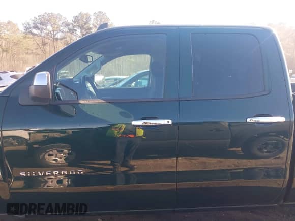 2015 Chevrolet Silverado 1500 LT с VIN 1GCRCREH9FZ193562, выставлен на аукционе IAAI как лот 41358438 с пробегом 72 745 миль миль и . История ставок и продаж доступна на DreamBid. Изображение 14.