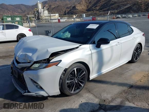 2019 Toyota Camry XSE с VIN 4T1B61HK6KU183060, выставлен на аукционе IAAI как лот 43289406 с пробегом 57 075 миль миль и . История ставок и продаж доступна на DreamBid. Изображение 2.