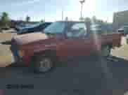 1990 Nissan Frontier z VIN 1N6SD11SXLC348469, wystawiony jako Copart lot #43247865 z przebiegiem 242 347 mil mil oraz Szkoda całkowita • Salvage title. Historia ofert i sprzedaży dostępna na DreamBid. Obrazek 1.