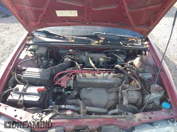 1993 Honda Accord LX z VIN JHMCB7656PC000840, wystawiony jako IAAI lot #40685244 z przebiegiem 97 528 mil mil oraz . Historia ofert i sprzedaży dostępna na DreamBid. Obrazek 10.