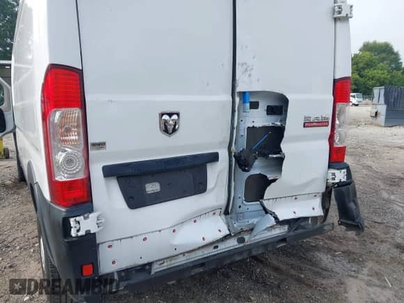2019 Ram ProMaster Cargo с VIN 3C6TRVDG6KE503542, выставлен на аукционе IAAI как лот 42804977 с пробегом 123 206 миль миль и . История ставок и продаж доступна на DreamBid. Изображение 6.