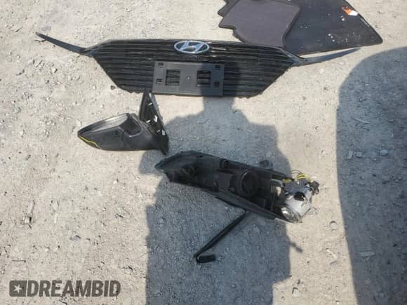 2019 Hyundai Ioniq с VIN KMHC65LD9KU151479, выставлен на аукционе Copart как лот 59681614 с пробегом 54 785 миль миль и Списание • Salvage title. История ставок и продаж доступна на DreamBid. Изображение 12.