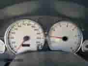 2006 Saturn VUE z VIN 5GZCZ53456S870191, wystawiony jako Copart lot #71317535 z przebiegiem 193 043 mil mil oraz Szkoda całkowita • Salvage title. Historia ofert i sprzedaży dostępna na DreamBid. Obrazek 9.