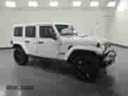 2025 Jeep Wrangler Sahara with VIN 1C4RJXP62SW578124, listed as a Copart auction lot 84775855 with 10,902 mi miles and Clean title. Bid and sale history available at DreamBid. Image 4.