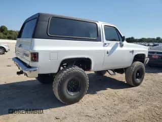 1986 Chevrolet Blazer K10 Utility HT z VIN 1G8EK18H6GF150874, wystawiony jako Copart lot #70174265 z przebiegiem 62 592 mil mil oraz Czysty tytuł • Clean title. Historia ofert i sprzedaży dostępna na DreamBid. Obrazek 3.