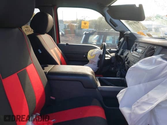 2012 Ford F-250 XL с VIN 1FT7X2B67CEC52990, выставлен на аукционе IAAI как лот 43503315 с пробегом 128 822 миль миль и . История ставок и продаж доступна на DreamBid. Изображение 5.