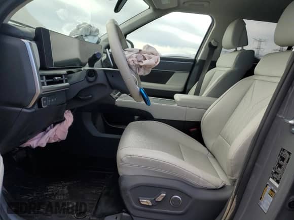 2024 Hyundai Santa Fe SEL с VIN 5NMP2DG1XRH015116, выставлен на аукционе Copart как лот 70210345 с пробегом 20 995 миль миль и Списание • Salvage title. История ставок и продаж доступна на DreamBid. Изображение 7.