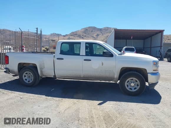 2017 Chevrolet Silverado 1500 Work Truck z VIN 3GCUKNEC9HG462592, wystawiony jako IAAI lot #42634133 z przebiegiem 172 100 mil mil oraz . Historia ofert i sprzedaży dostępna na DreamBid. Obrazek 13.