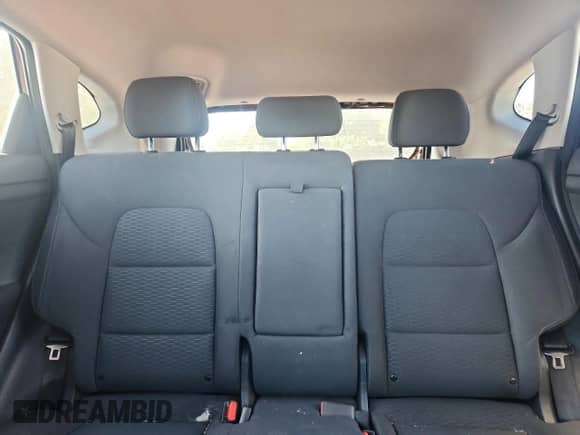 2019 Hyundai Tucson Value с VIN KM8J33A41KU005469, выставлен на аукционе Copart как лот 85824855 с пробегом 54 891 миль миль и Списание • Salvage title. История ставок и продаж доступна на DreamBid. Изображение 10.