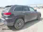 2018 Jeep Grand Cherokee Limited z VIN 1C4RJFBG9JC268479, wystawiony jako IAAI lot #42032948 z przebiegiem 106 077 mil mil oraz . Historia ofert i sprzedaży dostępna na DreamBid. Obrazek 4.