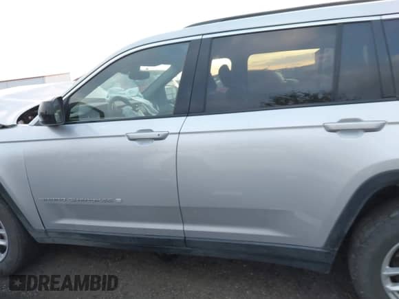 2024 Jeep Grand Cherokee Altitude с VIN 1C4RJKAG4R8554247, выставлен на аукционе IAAI как лот 43463398 с пробегом 17 482 миль миль и . История ставок и продаж доступна на DreamBid. Изображение 15.