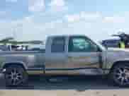 1994 Chevrolet Silverado 1500 с VIN 2GCEC19K3R1116995, выставлен на аукционе IAAI как лот 42953729 с пробегом 343 867 миль миль и . История ставок и продаж доступна на DreamBid. Изображение 14.