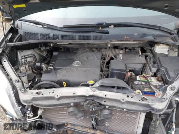 2012 Toyota Sienna XLE с VIN 5TDYK3DC0CS229184, выставлен на аукционе IAAI как лот 43523305 с пробегом 206 407 миль миль и . История ставок и продаж доступна на DreamBid. Изображение 10.