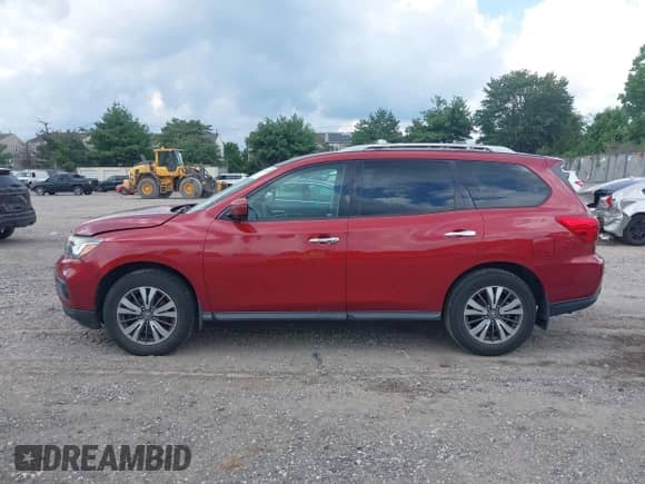 2017 Nissan Pathfinder Platinum with VIN 5N1DR2MM1HC621382, listed as a IAAI auction lot 42756913 with 82,152 mi miles and . Bid and sale history available at DreamBid. Image 14.