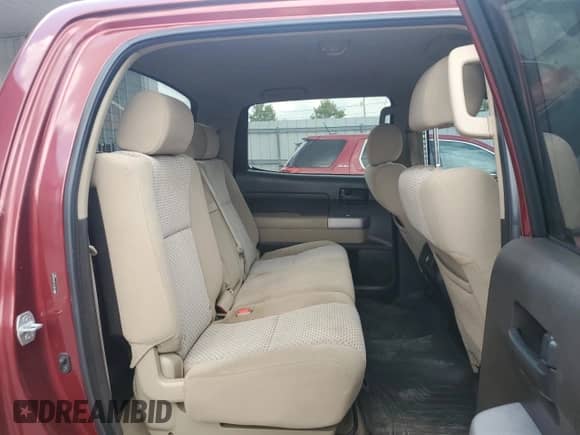 2007 Toyota Tundra SR5 z VIN 5TBET541X7S456181, wystawiony jako Copart lot #62631185 z przebiegiem 207 785 mil mil oraz Szkoda całkowita • Salvage title. Historia ofert i sprzedaży dostępna na DreamBid. Obrazek 10.