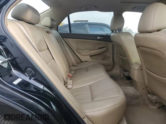 2006 Honda Accord EX-L z VIN 1HGCM668X6A057666, wystawiony jako Copart lot #70363825 z przebiegiem 200 253 mil mil oraz Szkoda całkowita • Salvage title. Historia ofert i sprzedaży dostępna na DreamBid. Obrazek 10.