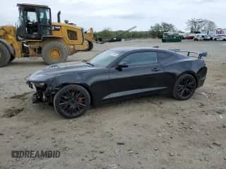 2022 Chevrolet Camaro LT1 с VIN 1G1FF1R7XN0102985, выставлен на аукционе Copart как лот 54715105 с пробегом 44 685 миль миль и На запчасти • Non repairable. История ставок и продаж доступна на DreamBid. Изображение 1.