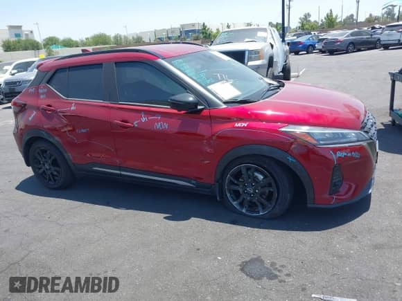 2024 Nissan Kicks SR с VIN 3N1CP5DV5RL510987, выставлен на аукционе IAAI как лот 42655469 с пробегом 10 017 миль миль и . История ставок и продаж доступна на DreamBid. Изображение 6.