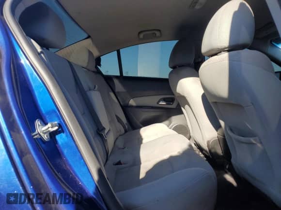 2012 Chevrolet Cruze 1LT с VIN 1G1PF5SC1C7180241, выставлен на аукционе Copart как лот 86525495 с пробегом 186 177 миль миль и Списание • Salvage title. История ставок и продаж доступна на DreamBid. Изображение 10.